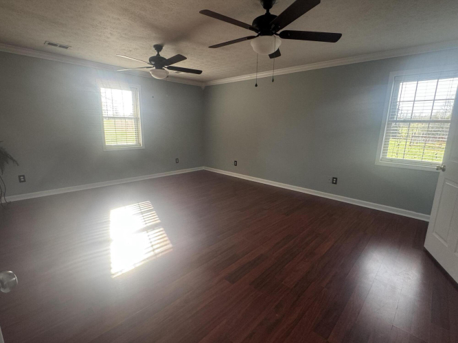 Listing Image 51