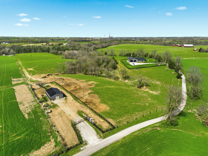 Listing Image 32