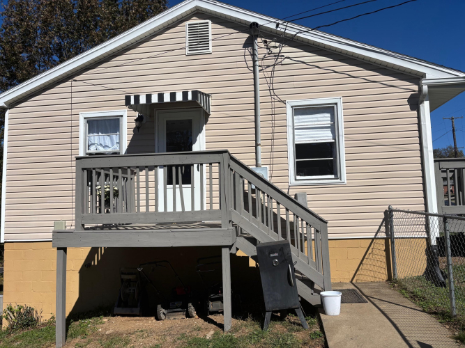 Listing Image 44