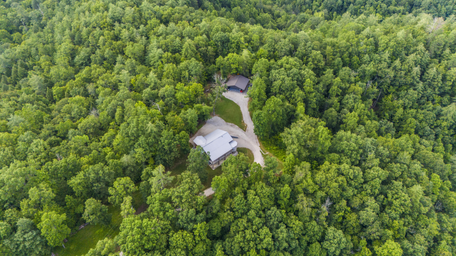 Listing Image 11