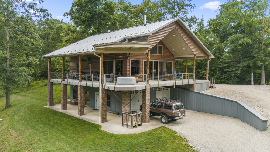 Listing Image 3