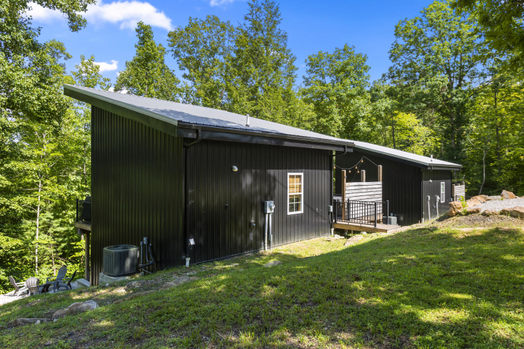 Listing Image 61