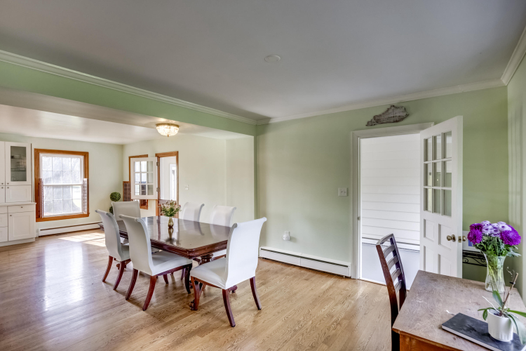 Listing Image 16