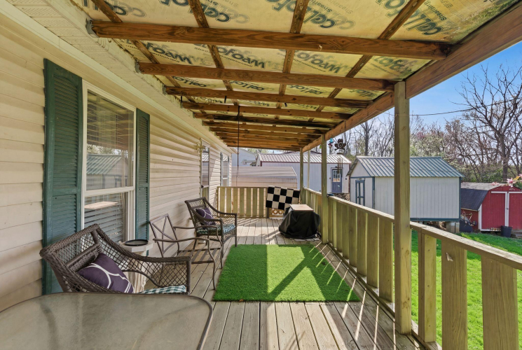 Listing Image 20