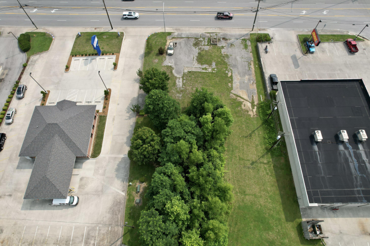 Listing Image 28