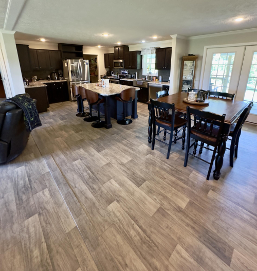 Listing Image 84