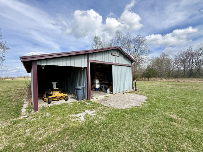 Listing Image 83