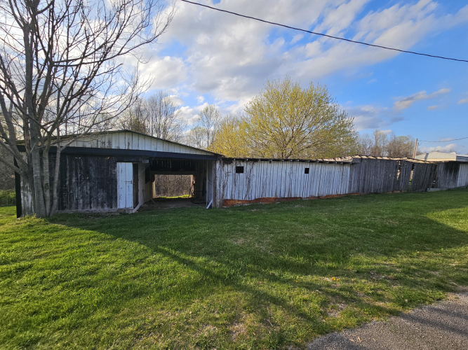 Listing Image 18