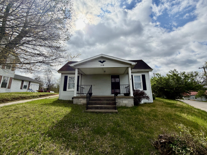 Listing Image 5