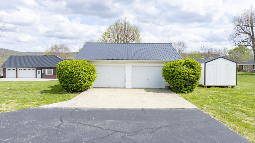 Listing Image 81