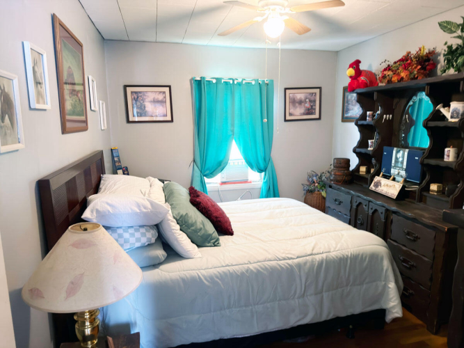 Listing Image 13