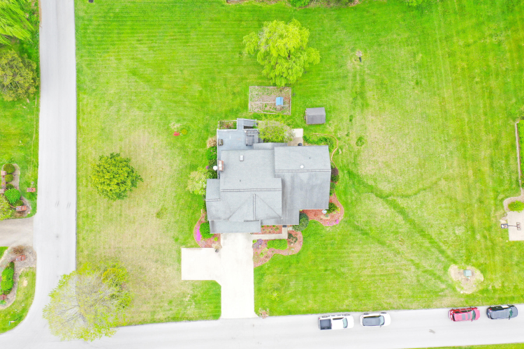 Listing Image 17