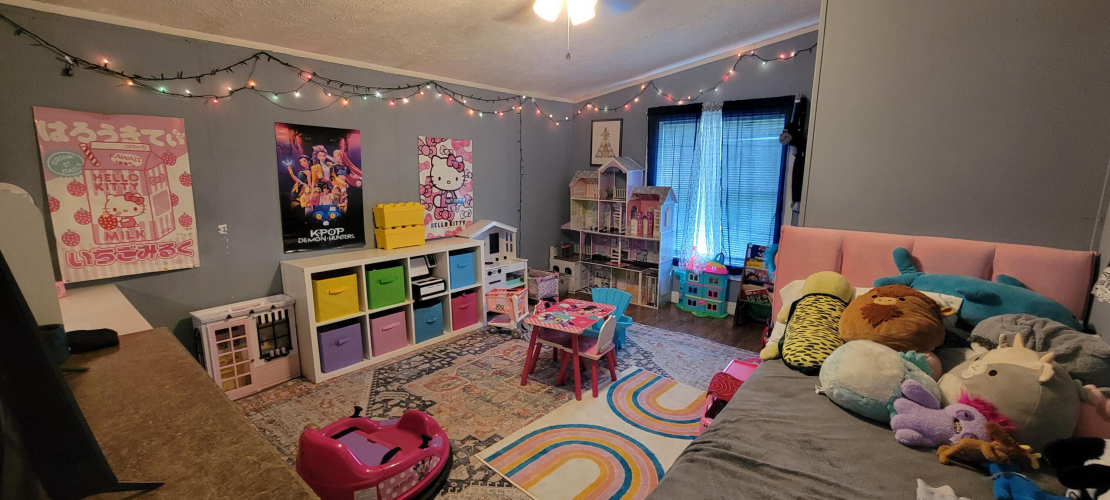 Listing Image 11