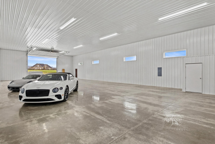 Listing Image 136