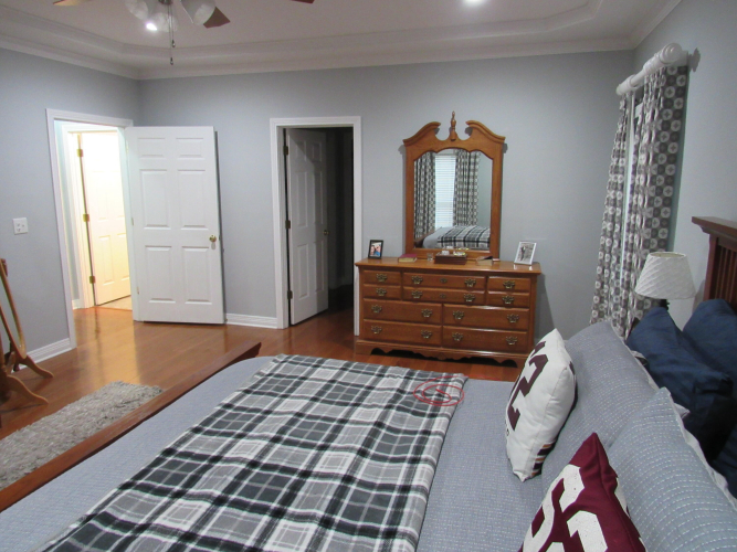 Listing Image 54