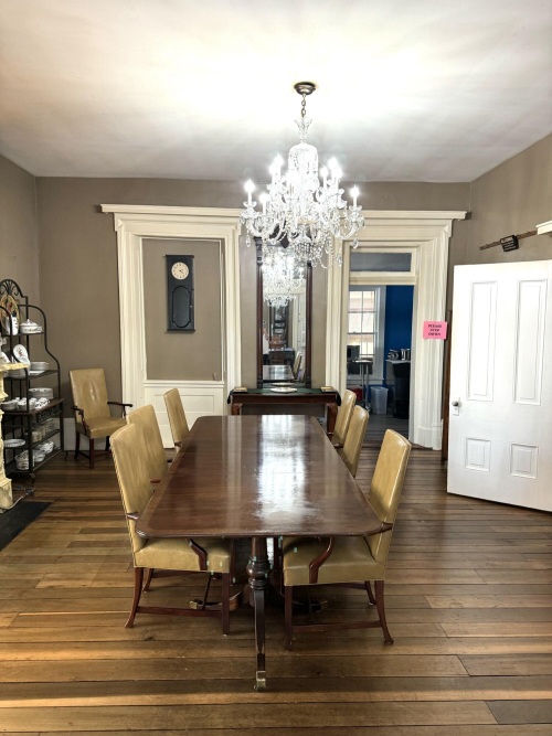 Listing Image 12