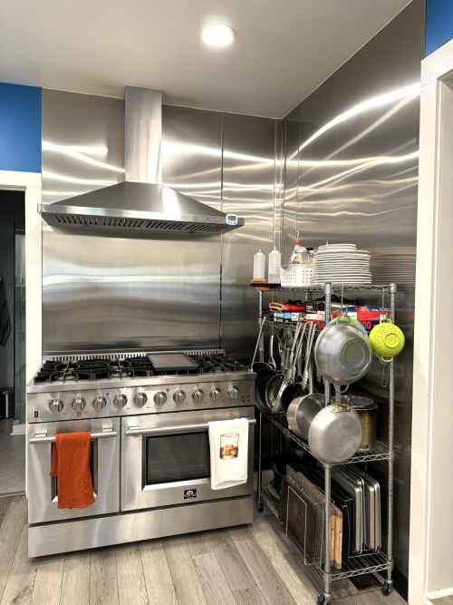 Listing Image 19