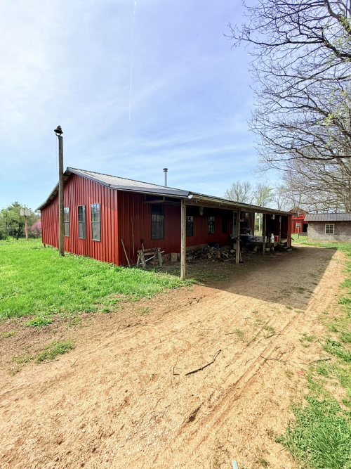 Listing Image 5
