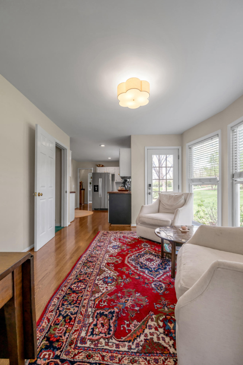 Listing Image 25
