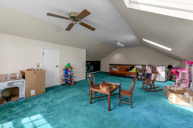 Listing Image 31