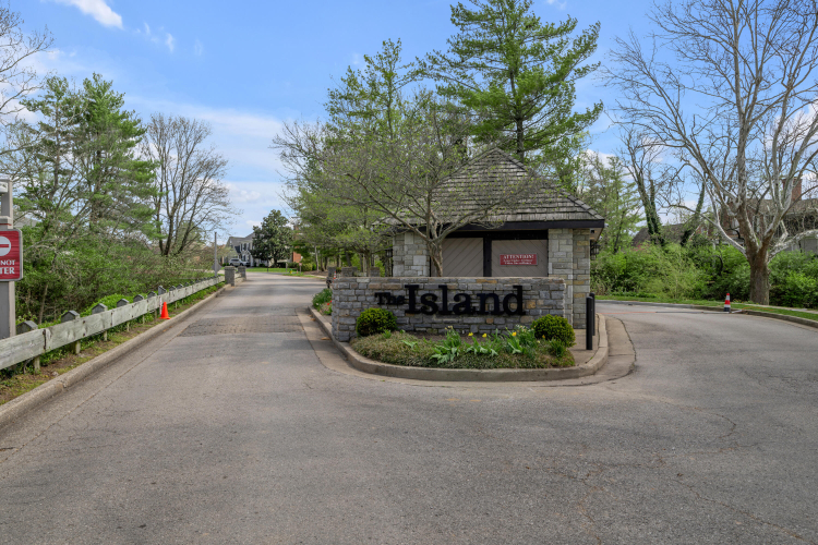 Listing Image 56
