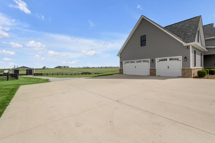 Listing Image 69