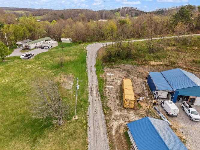 Listing Image 12