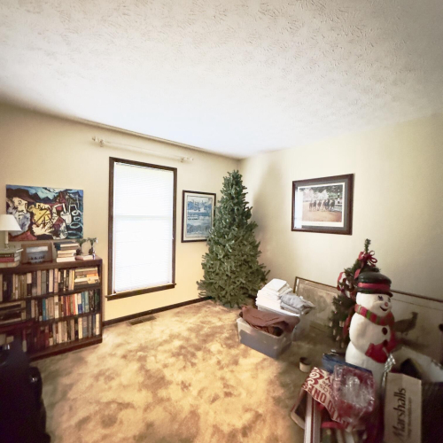 Listing Image 76
