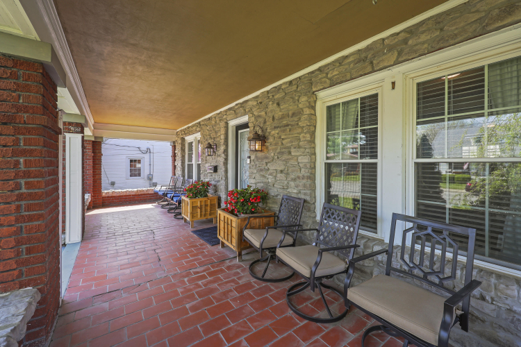 Listing Image 43