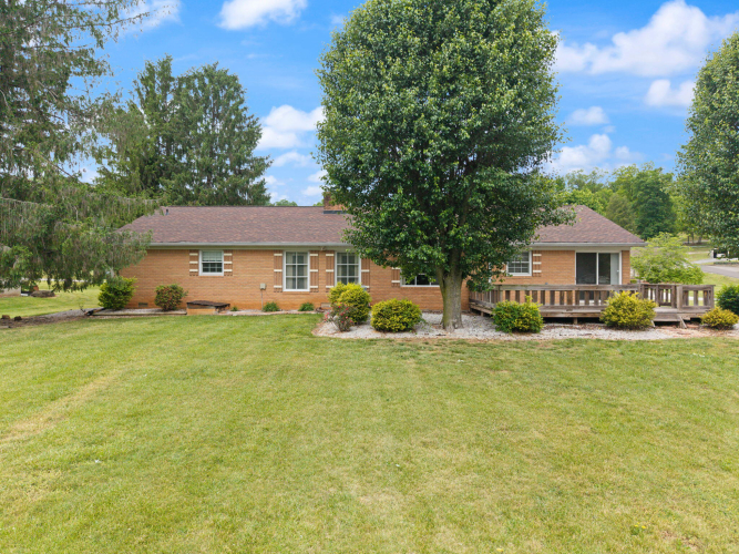 Listing Image 44