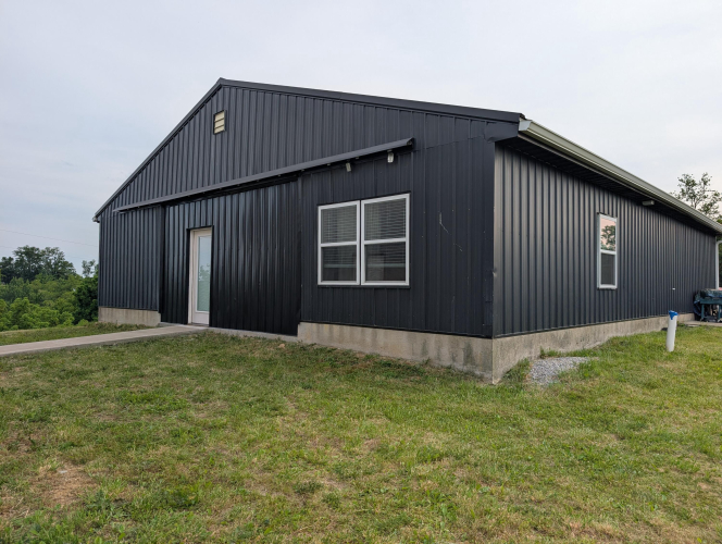 Listing Image 7