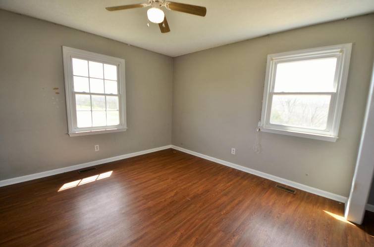 Listing Image 53