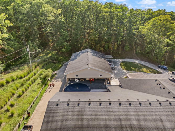Listing Image 136