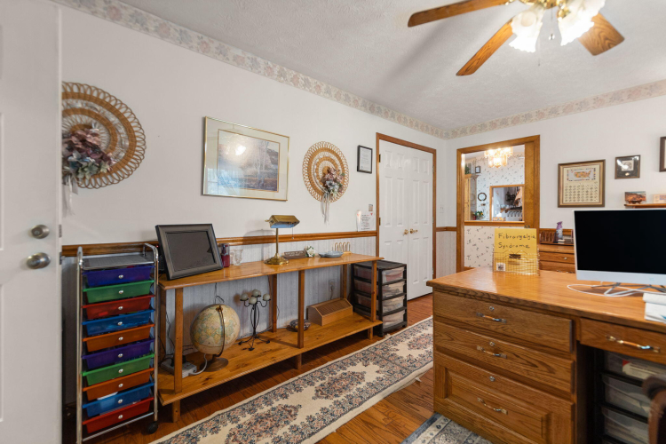 Listing Image 54