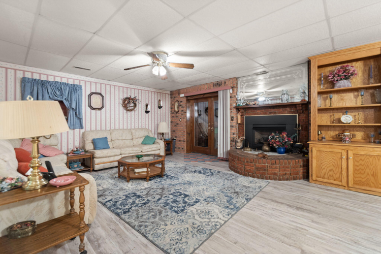 Listing Image 65