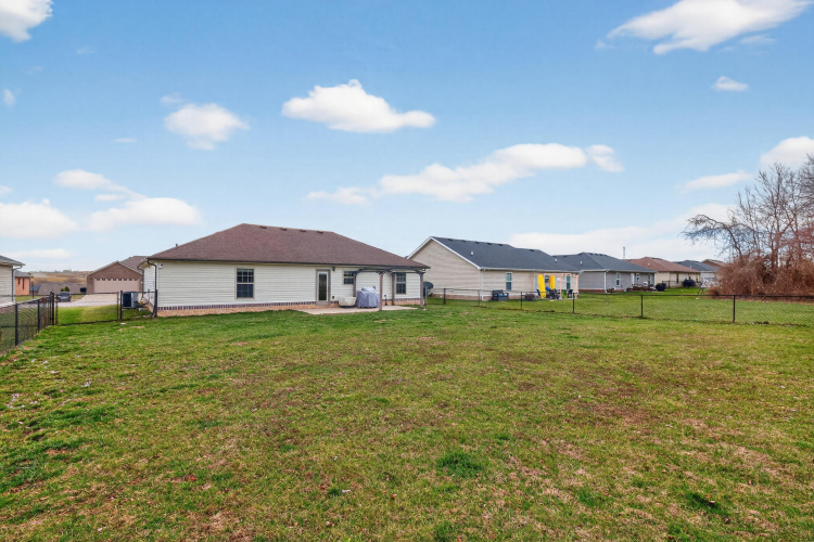 Listing Image 23