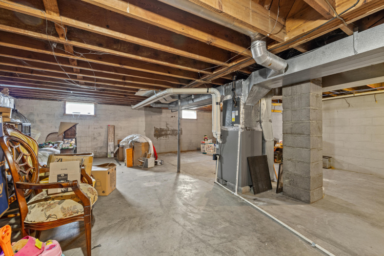 Listing Image 25