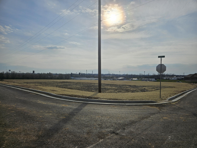 Listing Image 8
