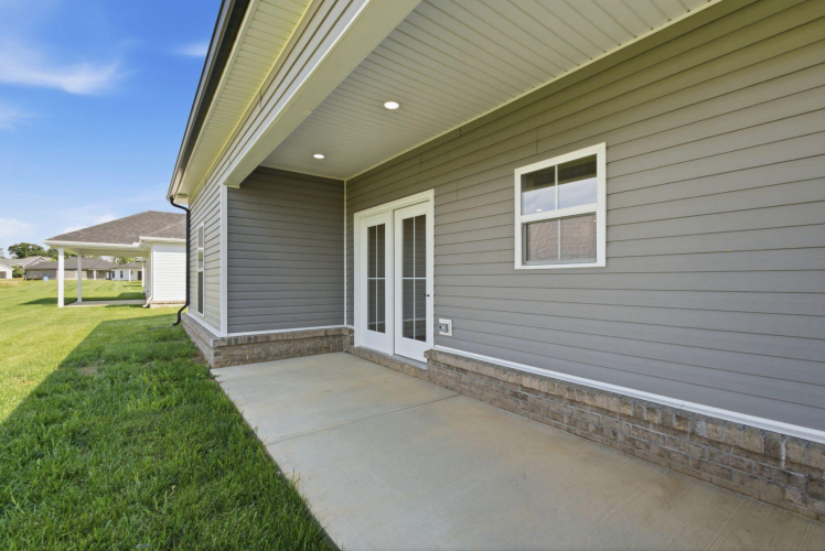 Listing Image 32