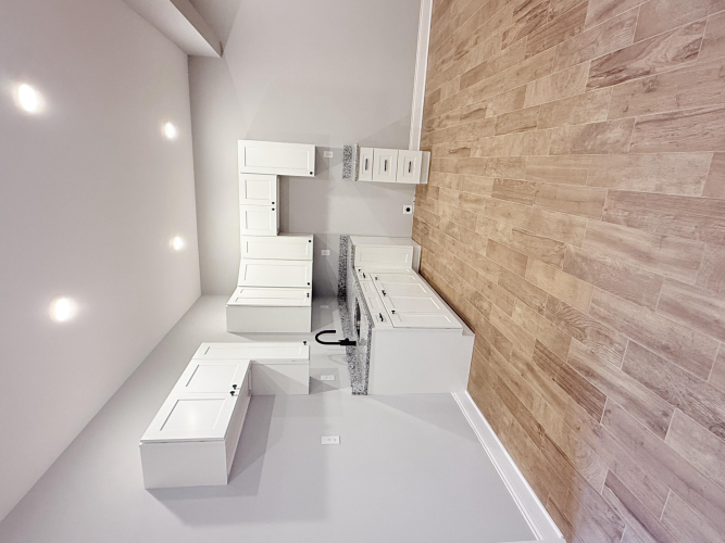 Listing Image 108