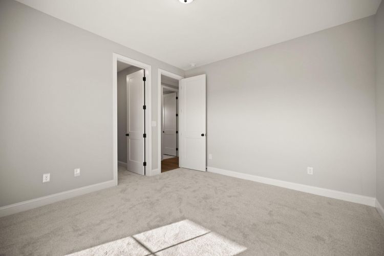 Listing Image 65