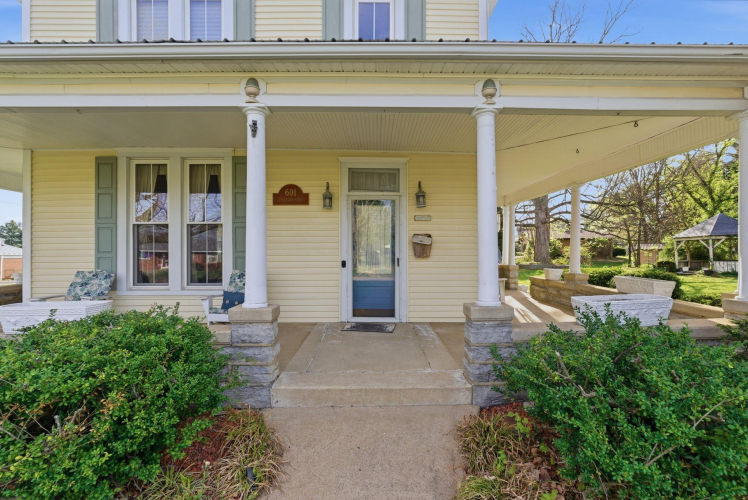 Listing Image 7