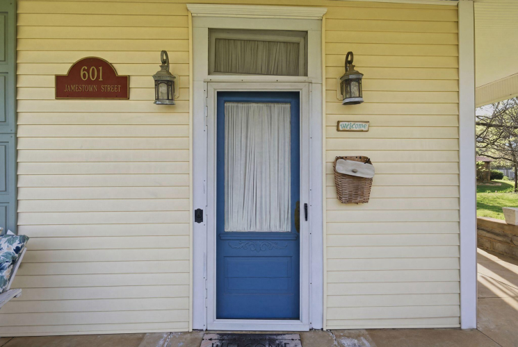 Listing Image 8