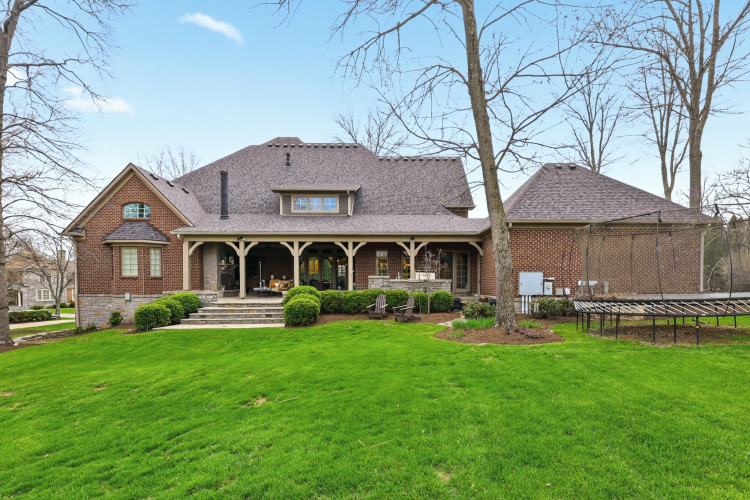 Listing Image 105