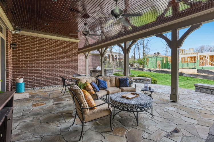 Listing Image 108