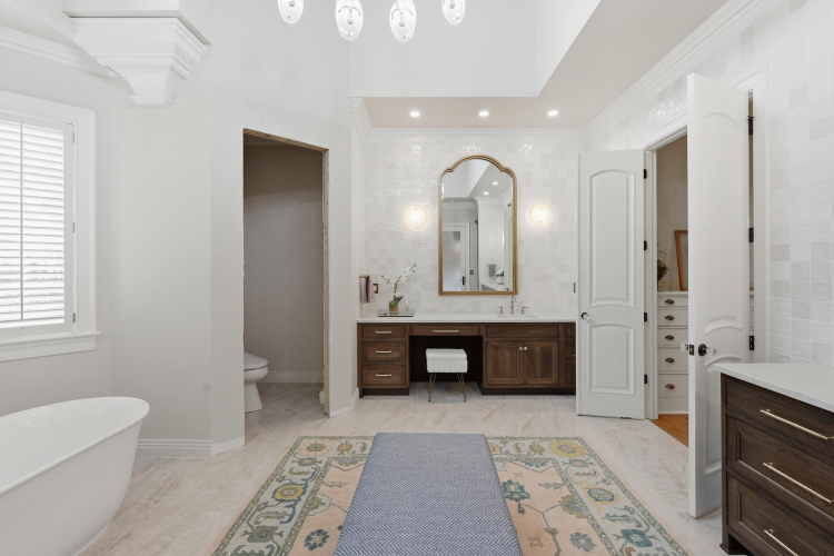 Listing Image 55
