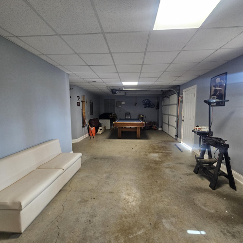 Listing Image 37