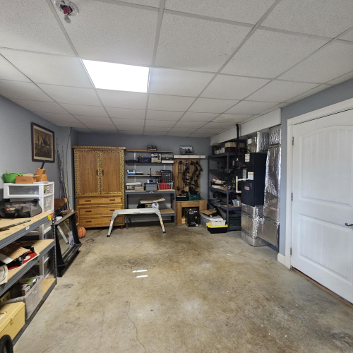 Listing Image 38