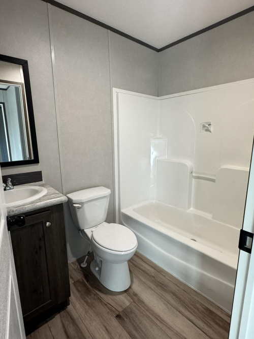 Listing Image 20