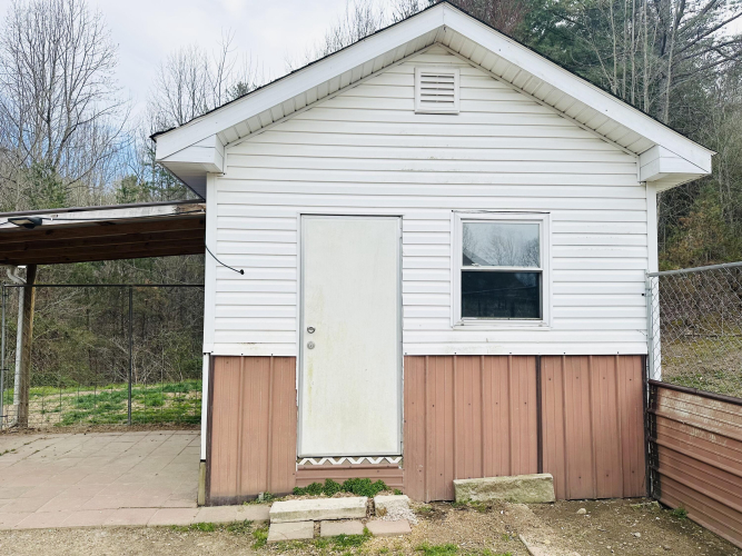 Listing Image 62